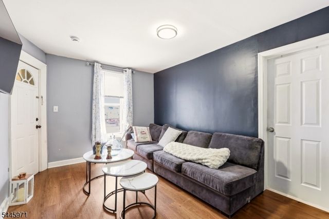 1 Park Pl, Paterson City, NJ 07524