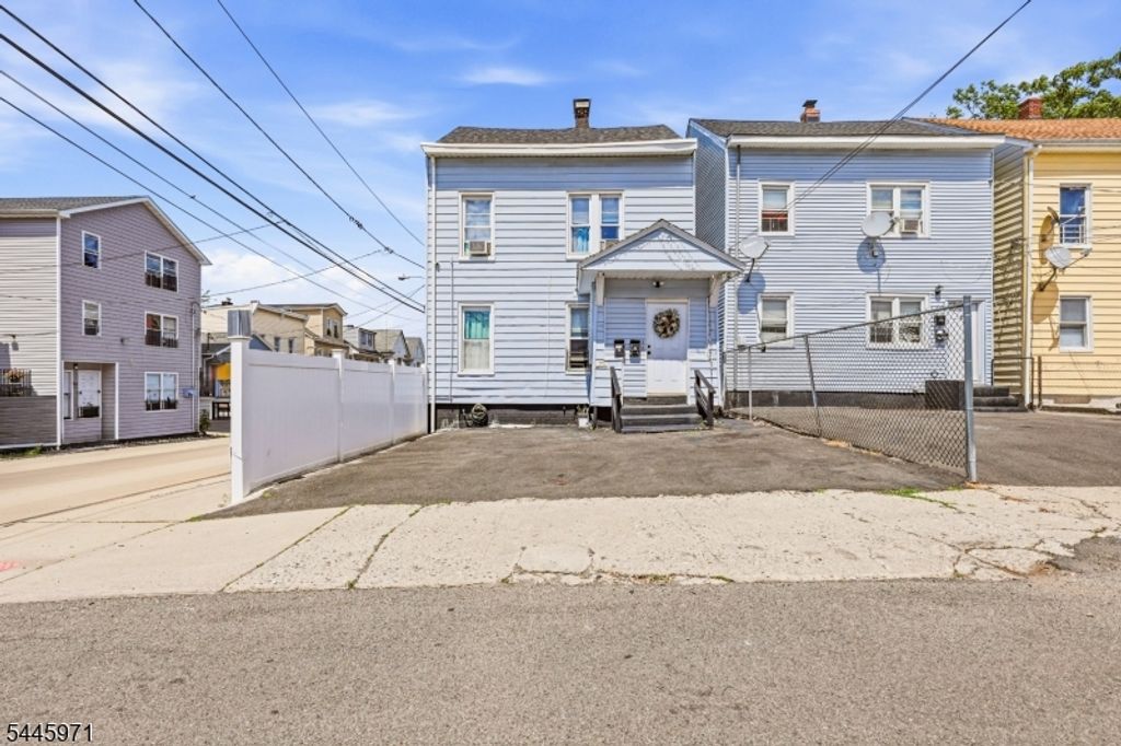 1 Park Pl, Paterson City, NJ 07524