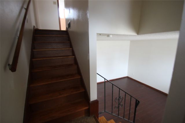 3831 40th Street, Des Moines, IA 50310