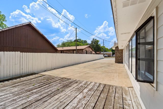 379 Bragdon Ave., Georgetown, SC 29440