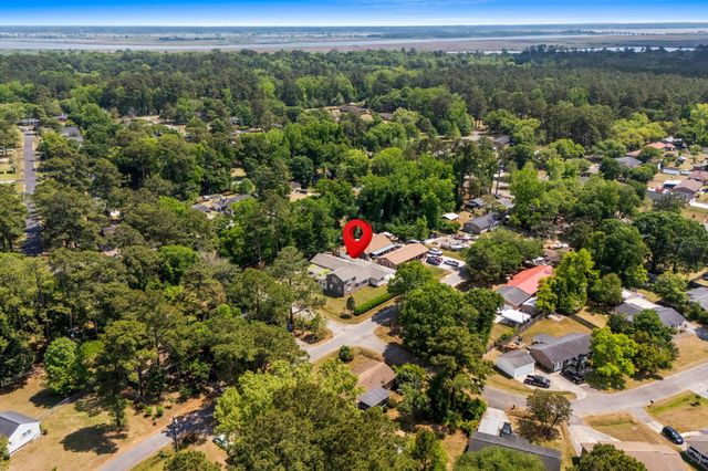 379 Bragdon Ave., Georgetown, SC 29440