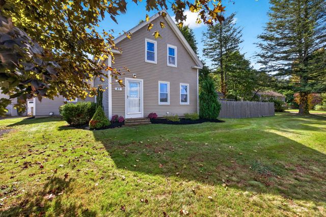 87 River St, Middleboro, MA 02346