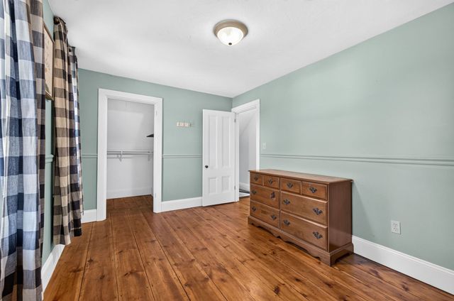 87 River St, Middleboro, MA 02346
