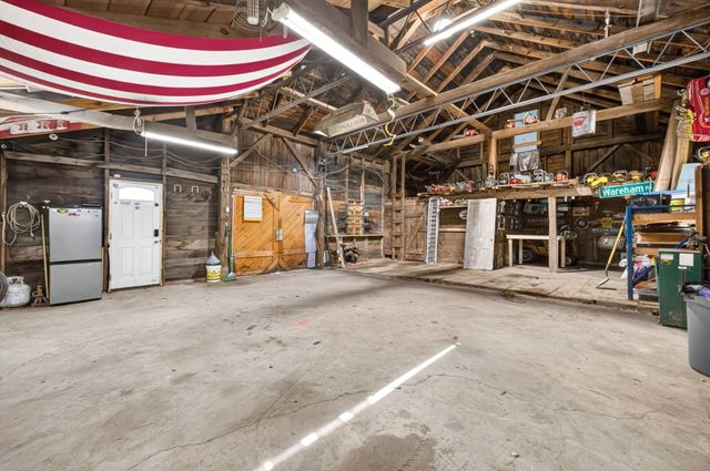 87 River St, Middleboro, MA 02346