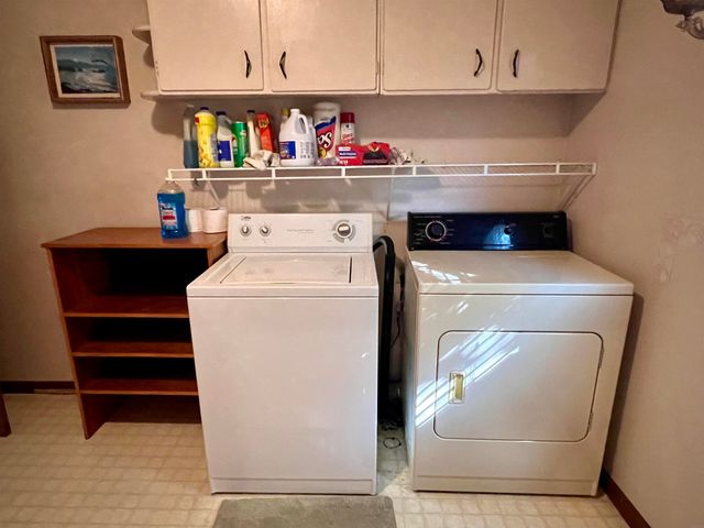 1001 Washington St Street, Eldora, IA 50627