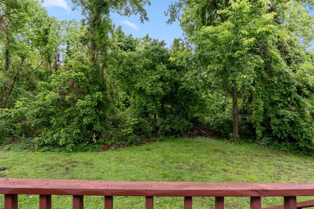 8 Rolling Meadows Dr, Goodlettsville, TN 37072
