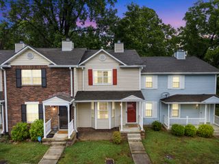 8 Rolling Meadows Dr, Goodlettsville, TN 37072