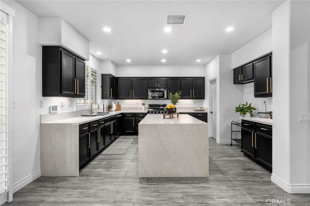34932 Middlecoff Court, Beaumont, CA 92223