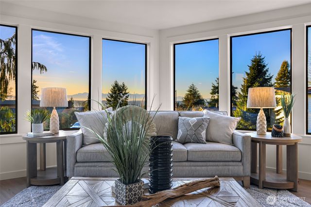 4503 78th Place SW, Mukilteo, WA 98275