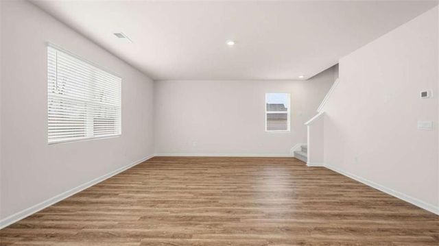805 Pelham Way, Locust Grove, GA 30248