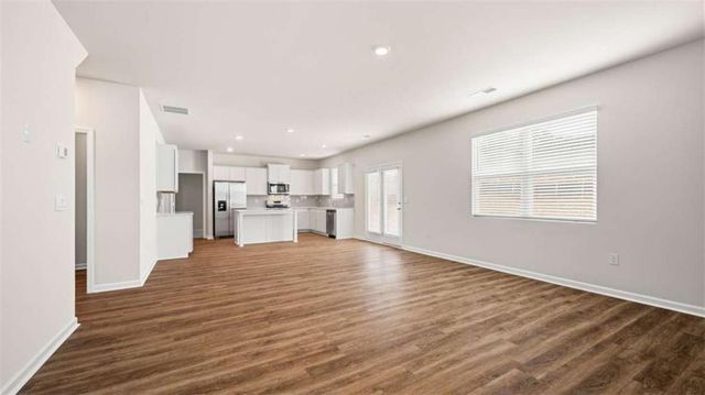 805 Pelham Way, Locust Grove, GA 30248
