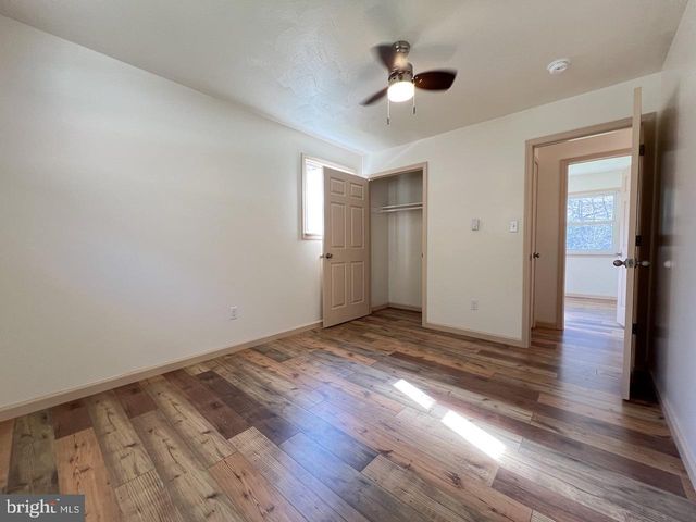 1194 JENKINS RUN RD, Moorefield, WV 26836