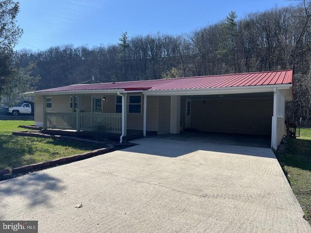1194 JENKINS RUN RD, Moorefield, WV 26836