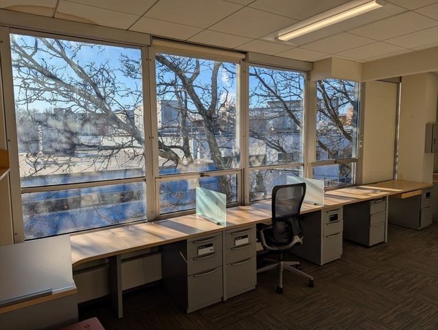 185 Alewife Brook Pkwy, Cambridge, MA 02138