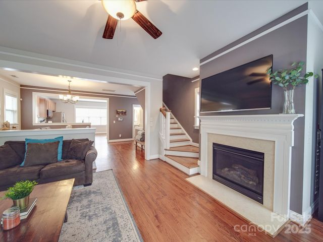 1916 Lela Avenue, Charlotte, NC 28208