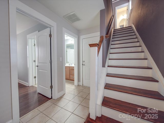 1916 Lela Avenue, Charlotte, NC 28208