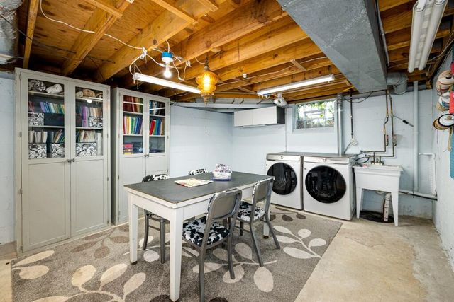 3705 Dexter Ann Arbor Road, Ann Arbor, MI 48103