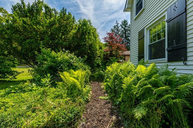 3705 Dexter Ann Arbor Road, Ann Arbor, MI 48103