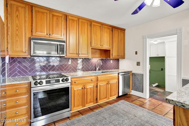 1542 SHERIDAN Street, Jacksonville, FL 32207