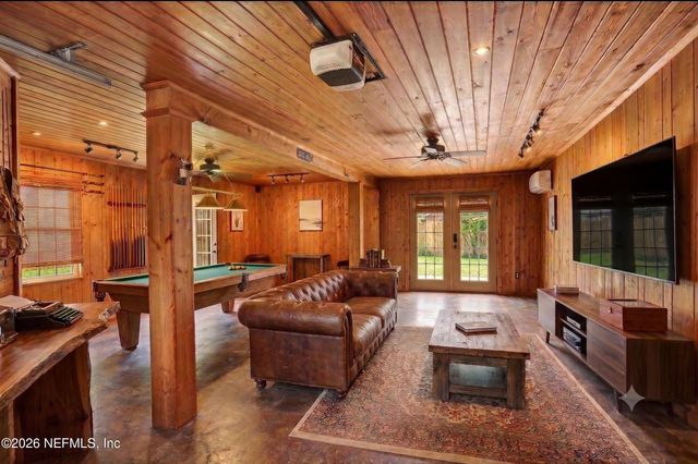 1542 SHERIDAN Street, Jacksonville, FL 32207