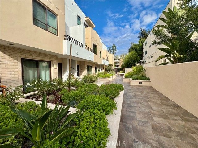 2428 E Del Mar Boulevard 101, Pasadena, CA 91107