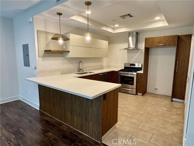 2428 E Del Mar Boulevard 101, Pasadena, CA 91107