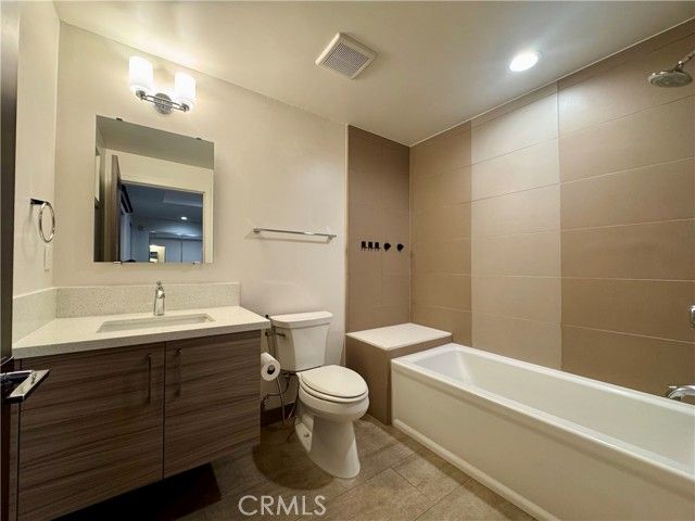 2428 E Del Mar Boulevard 101, Pasadena, CA 91107