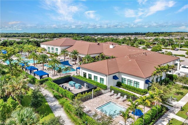 12261 Windamere TRL, Naples, FL 34120