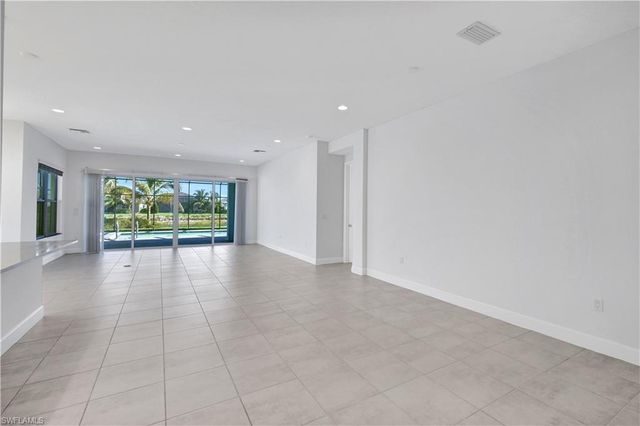 12261 Windamere TRL, Naples, FL 34120