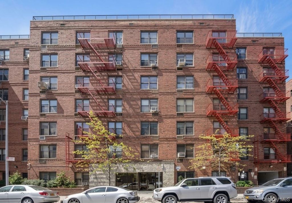 133-17 Sanford Avenue 1O, Flushing, NY 11354 — exterior
