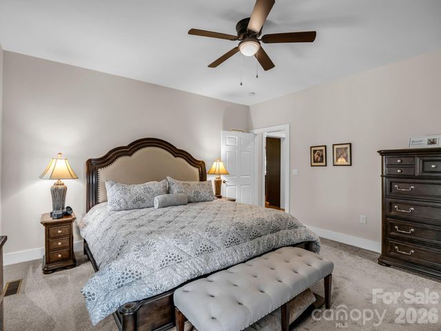 39 Village Overlook Loop, Swannanoa, NC 28778
