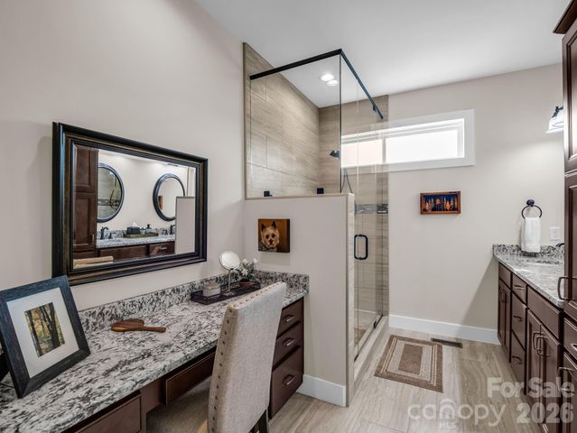 39 Village Overlook Loop, Swannanoa, NC 28778