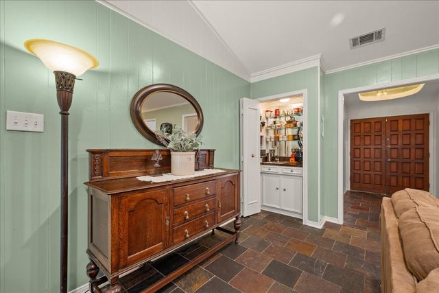 528 Sheffield Drive, Richardson, TX 75081