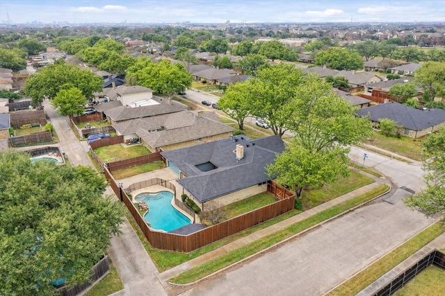 528 Sheffield Drive, Richardson, TX 75081