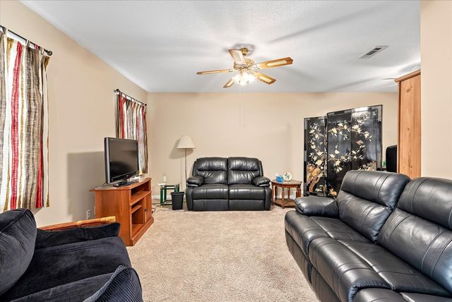 1301 Northfield Circle, Dothan, AL 36303