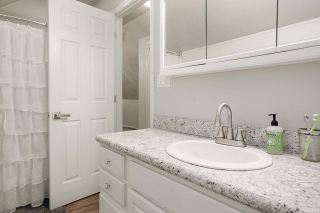 21731 Knobcone Court, Bristol, IN 46507