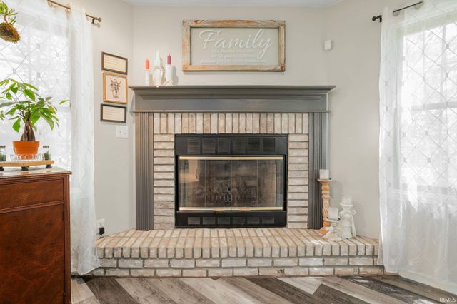 21731 Knobcone Court, Bristol, IN 46507