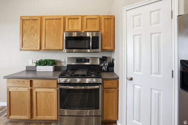 2512 N JONATHAN PL, Saratoga Springs, UT 84045