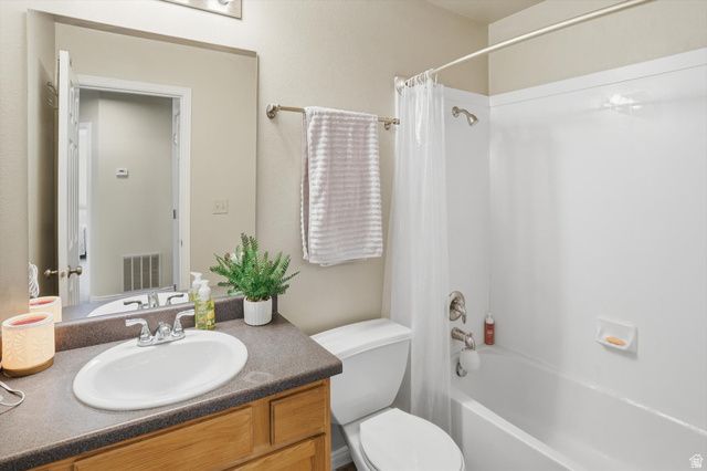 2512 N JONATHAN PL, Saratoga Springs, UT 84045