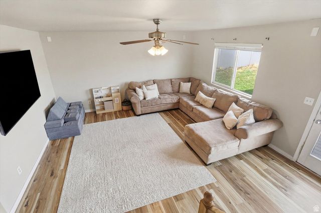 2512 N JONATHAN PL, Saratoga Springs, UT 84045