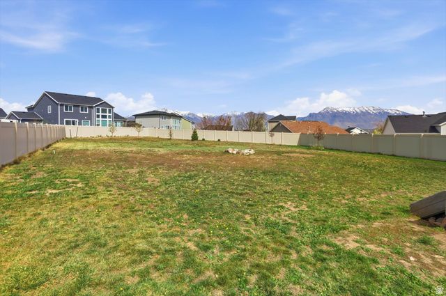 2512 N JONATHAN PL, Saratoga Springs, UT 84045