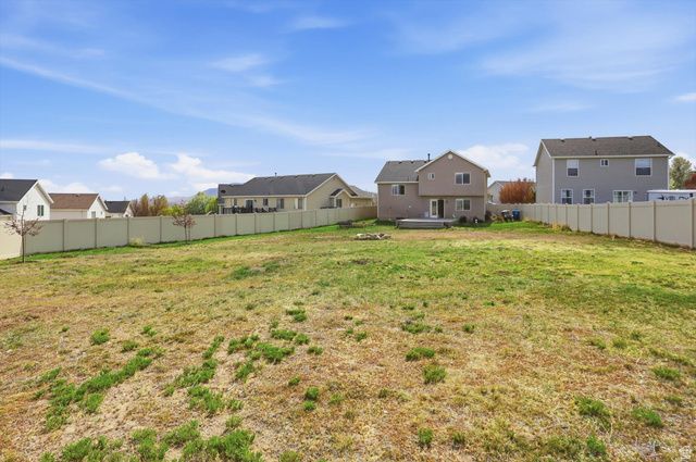 2512 N JONATHAN PL, Saratoga Springs, UT 84045