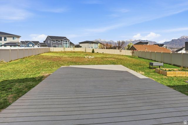 2512 N JONATHAN PL, Saratoga Springs, UT 84045