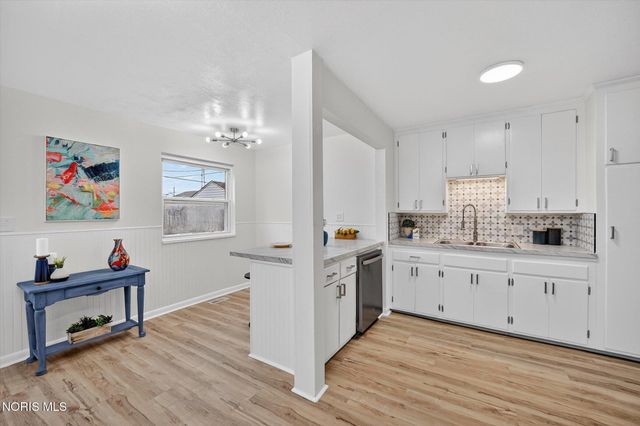 927 W Northgate Parkway, Toledo, OH 43612