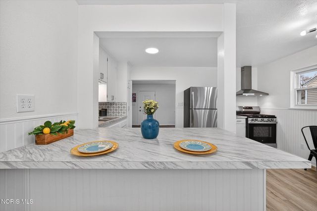 927 W Northgate Parkway, Toledo, OH 43612