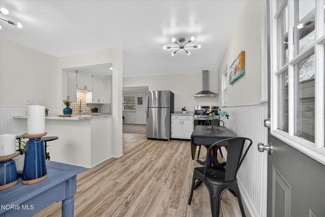 927 W Northgate Parkway, Toledo, OH 43612