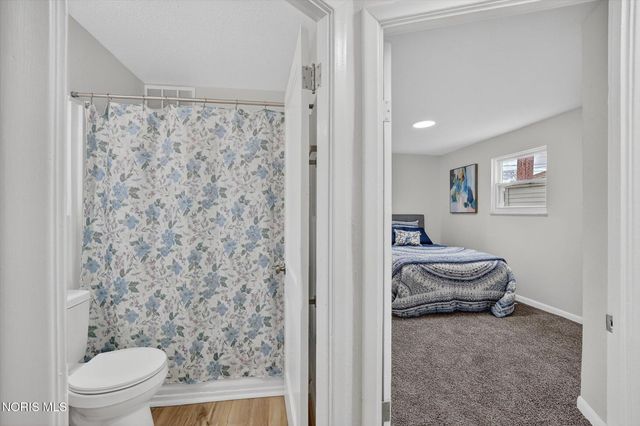 927 W Northgate Parkway, Toledo, OH 43612