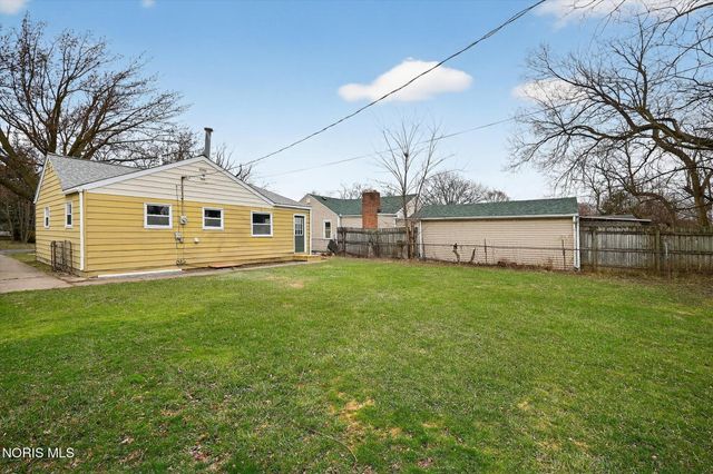 927 W Northgate Parkway, Toledo, OH 43612