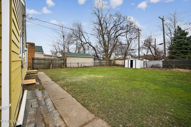 927 W Northgate Parkway, Toledo, OH 43612