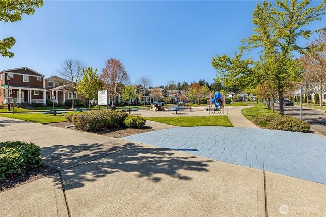 4432 Edgewater Boulevard NE, Lacey, WA 98516